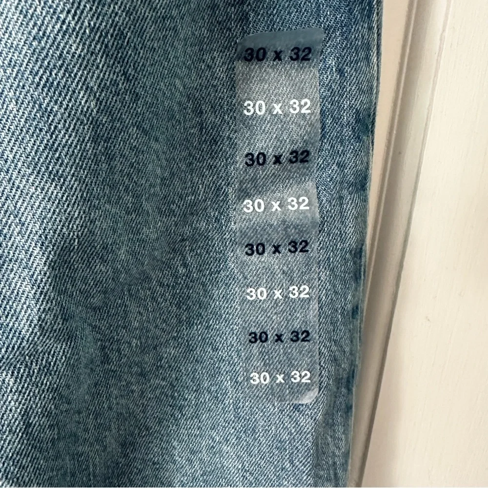 New! GAP Men's Classic Denim Mid-rise Straight Jeans 30x32